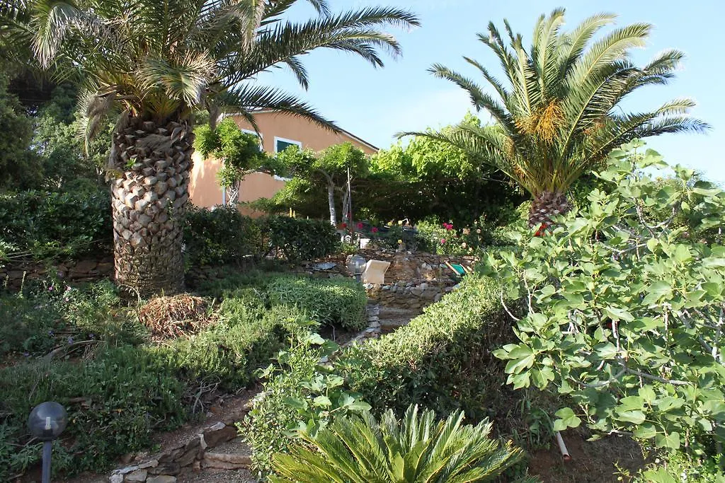 Appartamenti Terranera Porto Azzurro 0*,